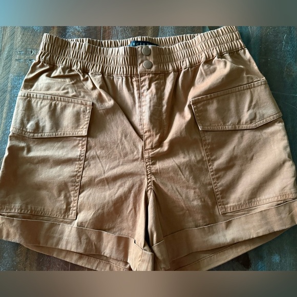 Sanctuary Women's Shorts - Rust and Olive Green-VGUC - Picture 5 of 5